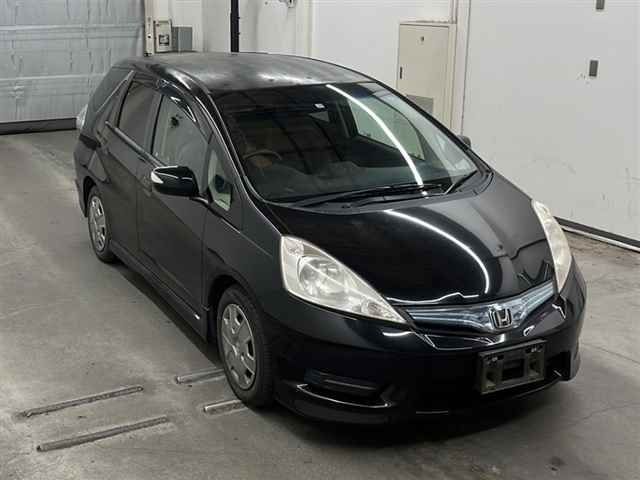 65593 Honda Fit shuttle GP2 2011 г. (MIRIVE Saitama)